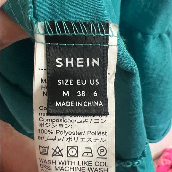 SHEIN Women’s Teal V-Neck Dress Long Sleeve
Ruffle Dress - Picture 9 of 9